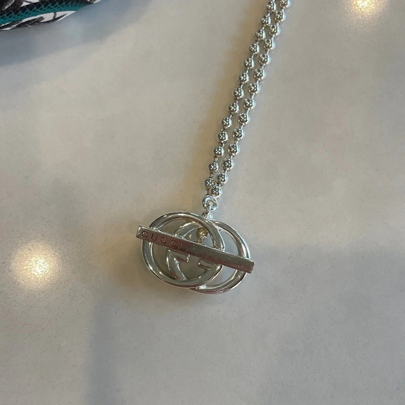 Gucci Made in Italy Sterling Silver double Logo Pendant necklace NEW - Picture 2 of 4